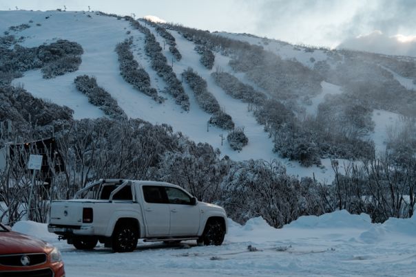 Ute in snow at Falls Creek