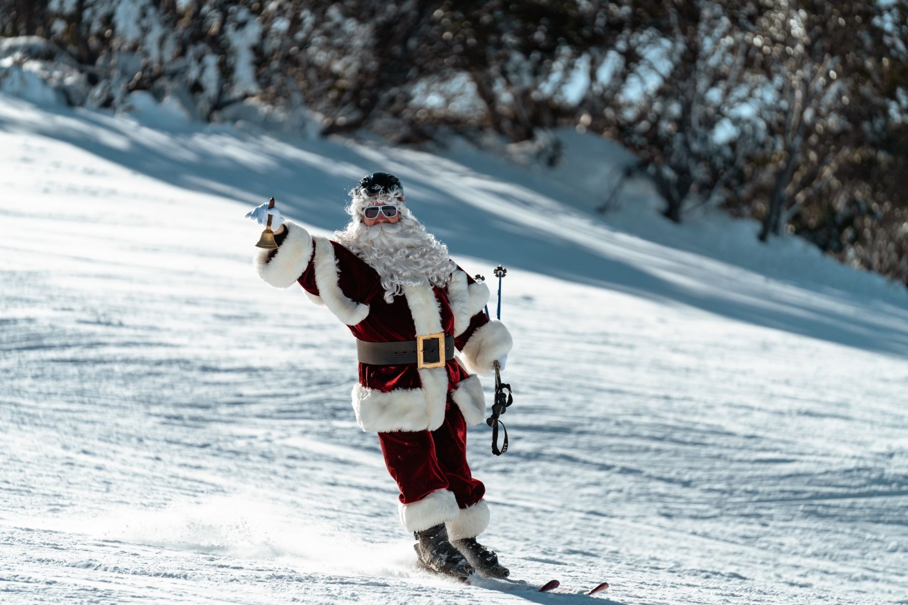 Skiing Santa